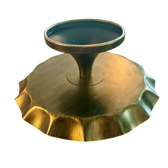 Vintage Brass Pedestal Cake Stand 9” Scalloped Compote - Picture 3 of 6